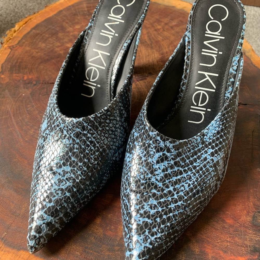 Calvin Klein Black and Blue Mules Sleek Design